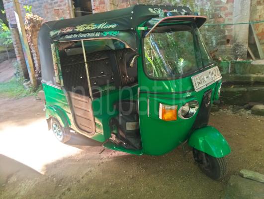 Bajaj 4 stroke 2011 - Used Three wheeler sale in Sri Lanka - patpat.lk