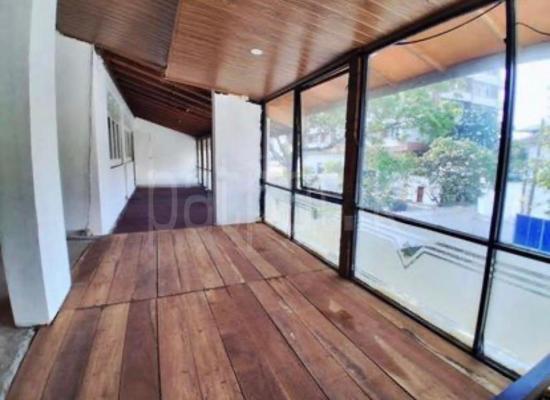 Building for Rent in Bambalapitiya (Colombo 04)