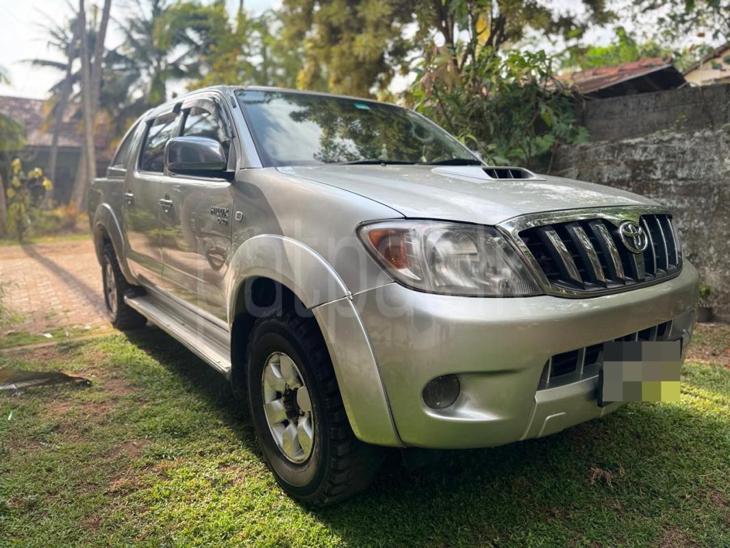 Toyota Hilux 2008 -  சரக்கு போக்குவரத்து sale in Sri Lanka - patpat.lk