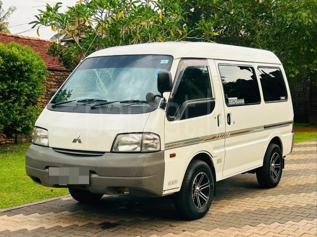 Mitsubishi L300 2002 -  වෑන් රථය sale in Sri Lanka - patpat.lk