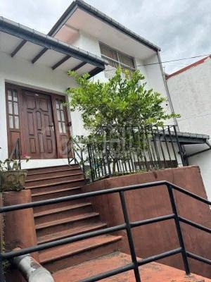 premium-listing-image