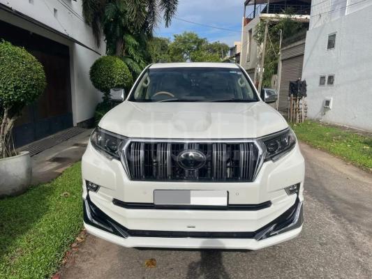 Toyota Land Cruiser Prado 2019 - භාවිතා කරන ලද SUV රථය sale in Sri Lanka - patpat.lk