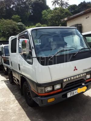 Mitsubishi Canter 2006 - பயன்படுத்தப்பட்டது டிரக் sale in Sri Lanka - patpat.lk