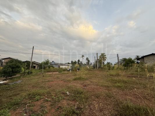 Residential Land for Sale in Kirindiwela