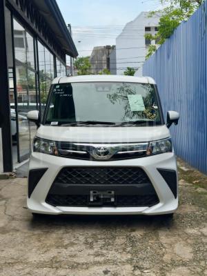 Toyota Roomy 2023 - Reconditioned Van sale in Sri Lanka - patpat.lk