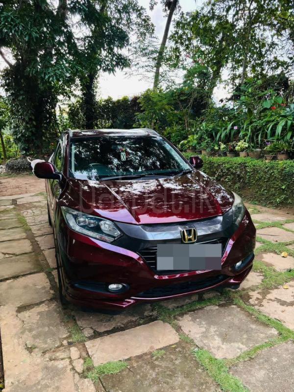 Honda Vezel 2015 - பயன்படுத்தப்பட்டது SUV sale in Sri Lanka - patpat.lk