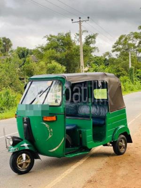 Bajaj 2 stroke 2006 - Used Three wheeler sale in Sri Lanka - patpat.lk