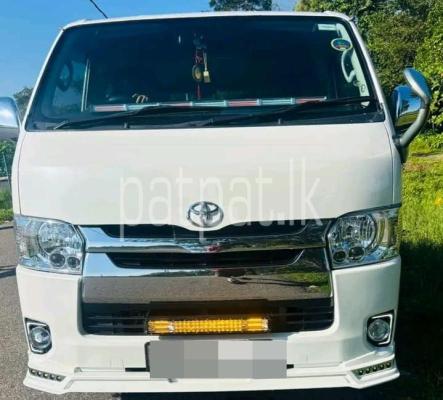 Toyota Hiace 2014