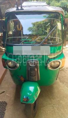Bajaj Three Wheel 2009