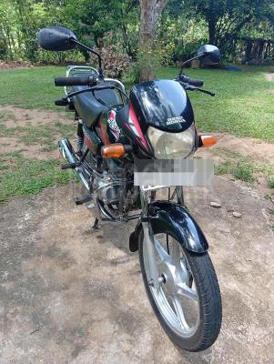 Hero Honda CD100 2009 - பயன்படுத்தப்பட்டது பைக் sale in Sri Lanka - patpat.lk