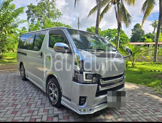 Toyota Hiace 2012 - பயன்படுத்தப்பட்டது வேன் sale in Sri Lanka - patpat.lk