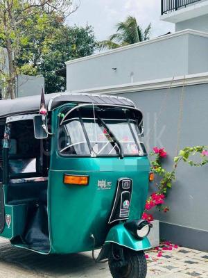 Bajaj Three Wheel 2005 - භාවිතා කරන ලද ත්‍රිරෝද රථය sale in Sri Lanka - patpat.lk