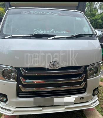 Toyota Hiace 2015 - பயன்படுத்தப்பட்டது வேன் sale in Sri Lanka - patpat.lk