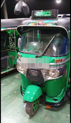 Bajaj Three Wheel 2016