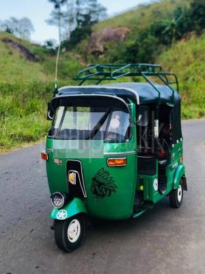 Bajaj Three Wheel 2004 - භාවිතා කරන ලද ත්‍රිරෝද රථය sale in Sri Lanka - patpat.lk