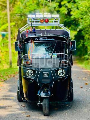 Bajaj Three Wheel 2014