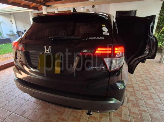 Honda Vezel 2014 - Used SUV sale in Sri Lanka - patpat.lk