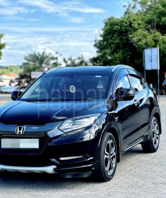 Honda Vezel 2015 -  SUV sale in Sri Lanka - patpat.lk