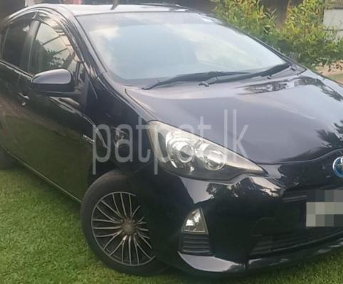 Toyota Aqua 2013 - பயன்படுத்தப்பட்டது கார் sale in Sri Lanka - patpat.lk