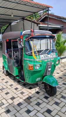 Bajaj Three Wheel 2013 - Used Three wheeler sale in Sri Lanka - patpat.lk