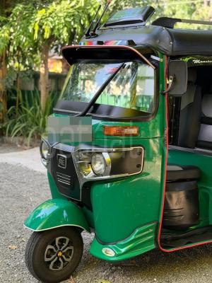 Bajaj 4 stroke 2016 - Used Three wheeler sale in Sri Lanka - patpat.lk