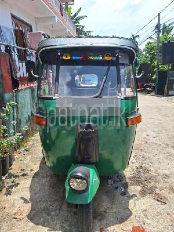 Bajaj 2 stroke 2009 -  முச்சக்கர வண்டி sale in Sri Lanka - patpat.lk