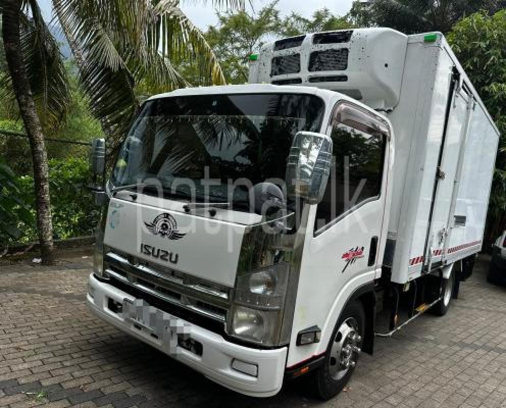 Isuzu Freezer 2012 - பயன்படுத்தப்பட்டது டிரக் sale in Sri Lanka - patpat.lk
