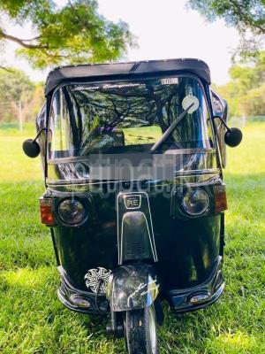 Bajaj Three Wheel 2012 - பயன்படுத்தப்பட்டது முச்சக்கர வண்டி sale in Sri Lanka - patpat.lk