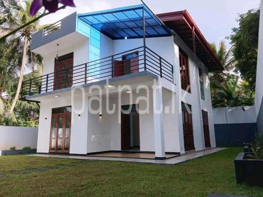 House for Sale in Nittambuwa