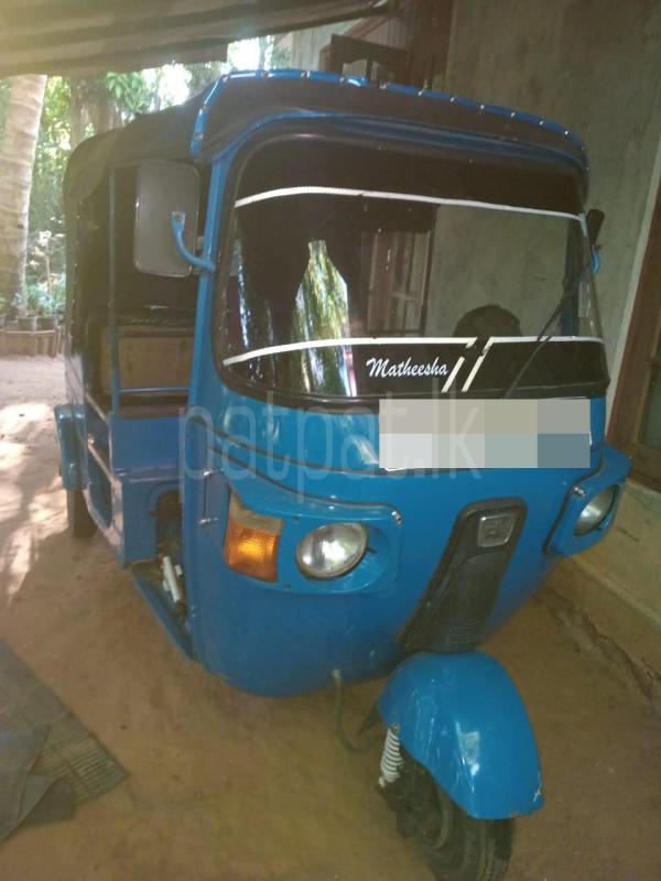 Bajaj Three Wheel 2012 - பயன்படுத்தப்பட்டது முச்சக்கர வண்டி sale in Sri Lanka - patpat.lk