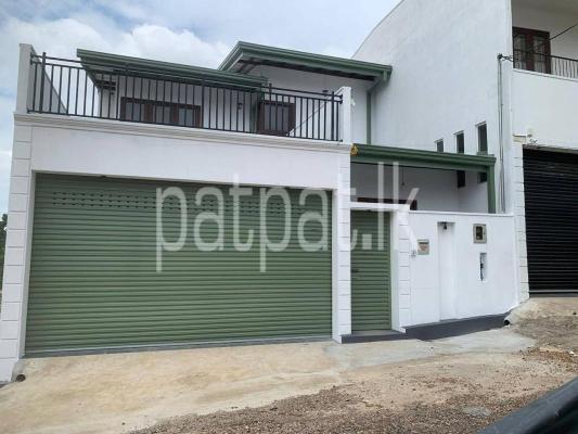 House for Sale in Athurugiriya