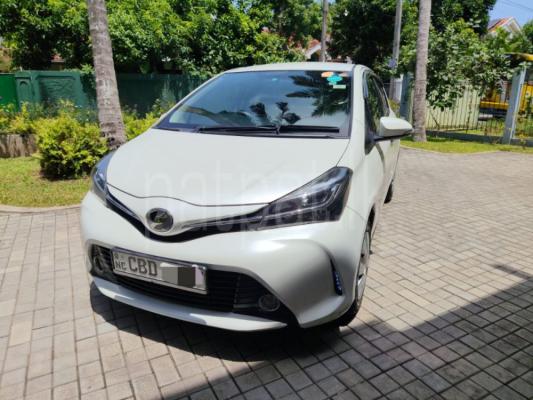 Toyota Vitz 2016 - பயன்படுத்தப்பட்டது கார் sale in Sri Lanka - patpat.lk