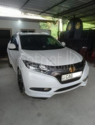 Honda Vezel 2015 - Used SUV sale in Sri Lanka - patpat.lk