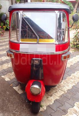 Bajaj Three Wheel 1999