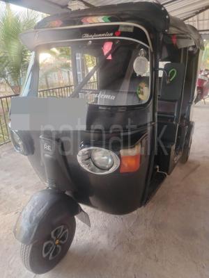 Bajaj Three Wheel 2011