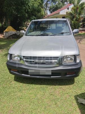 Isuzu Double Cab 1998 - பயன்படுத்தப்பட்டது சரக்கு போக்குவரத்து sale in Sri Lanka - patpat.lk