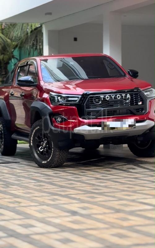 Toyota Hilux 2025 - භාවිතා කරන ලද SUV රථය sale in Sri Lanka - patpat.lk