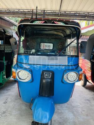 Bajaj 4 stroke 2013 - Used Three wheeler sale in Sri Lanka - patpat.lk