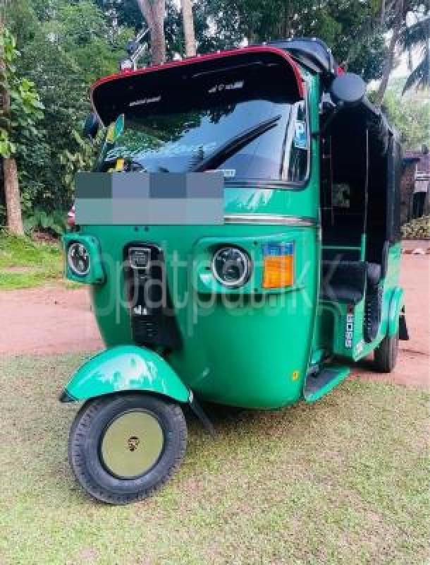 Bajaj 4 stroke 2010 - භාවිතා කරන ලද ත්‍රිරෝද රථය sale in Sri Lanka - patpat.lk