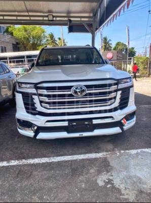 Toyota Land Cruiser 2025