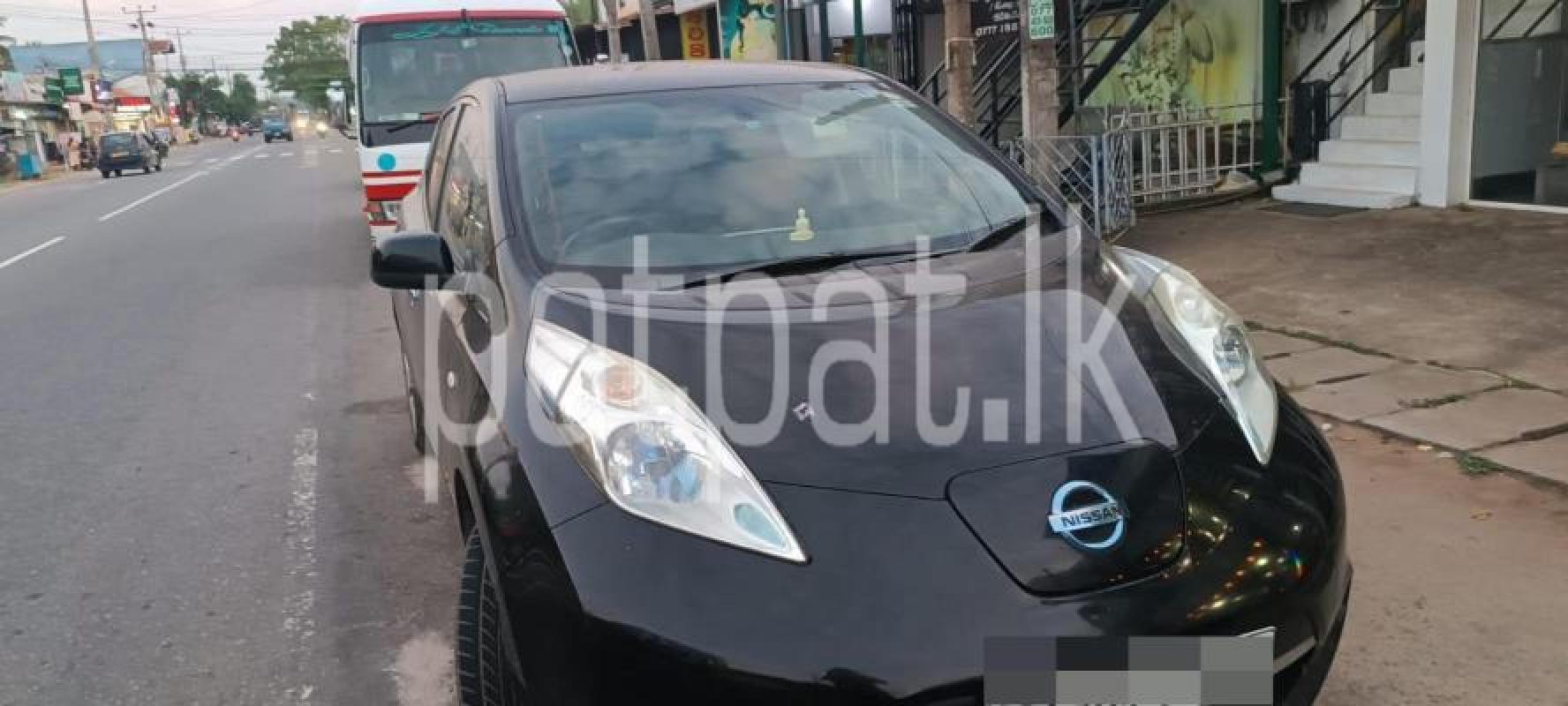 Nissan Leaf 2013 -  Car sale in Sri Lanka - patpat.lk