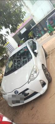 Toyota Aqua 2014 - பயன்படுத்தப்பட்டது கார் sale in Sri Lanka - patpat.lk
