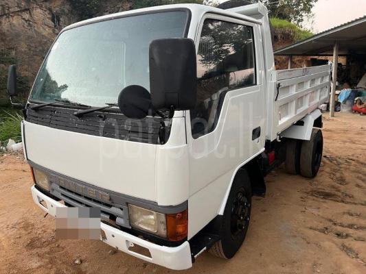 Mitsubishi Canter 2000