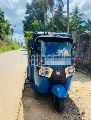Bajaj Three Wheel 2014