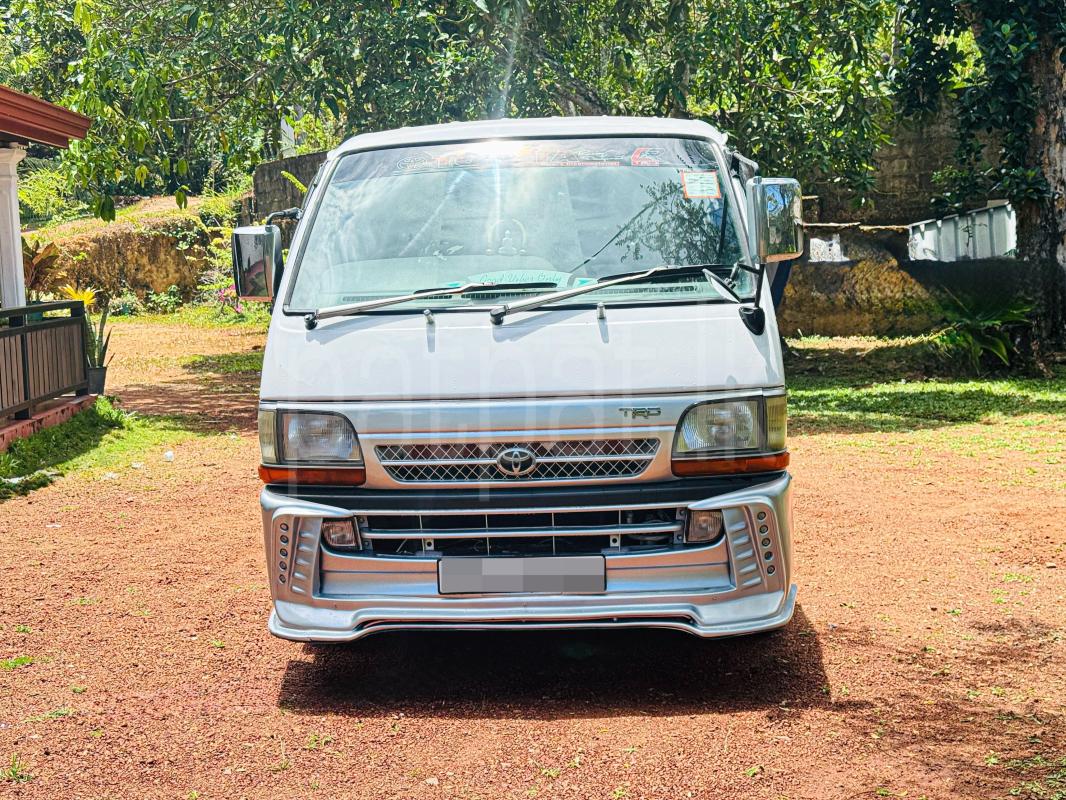 Toyota Hiace 1991 -  Van sale in Sri Lanka - patpat.lk