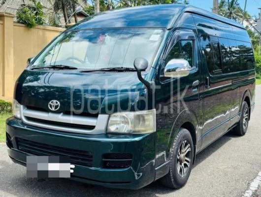 Toyota Hiace 2011 - பயன்படுத்தப்பட்டது வேன் sale in Sri Lanka - patpat.lk