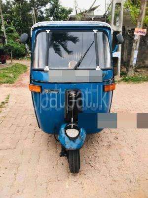 Bajaj Three Wheel 2005