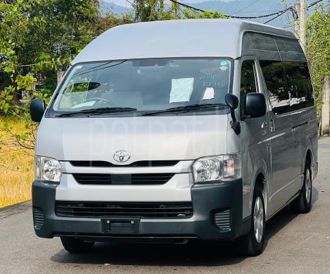 Toyota Hiace 2022 - சான்றளிக்கப்பட்டது வேன் sale in Sri Lanka - patpat.lk