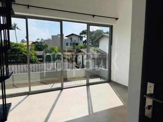 premium-listing-image