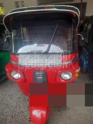 Bajaj Three Wheel 2012